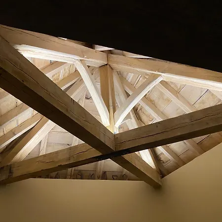 Olisios, Beautiful With Private Pool Дом отдыха