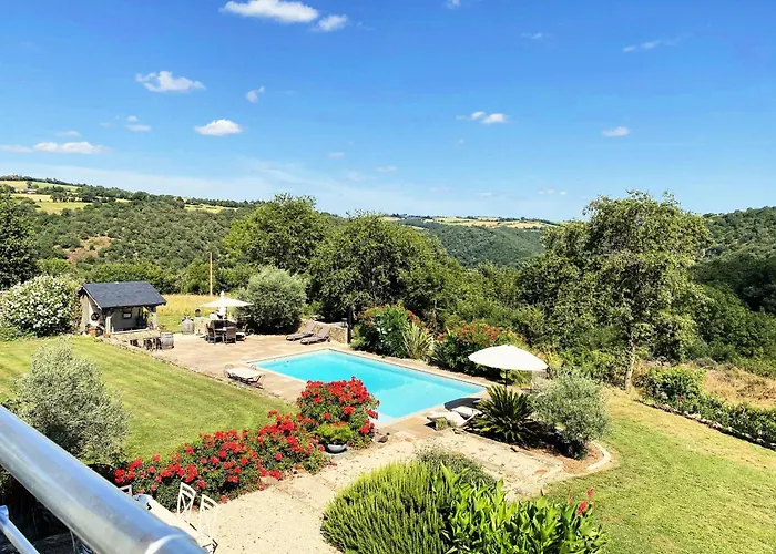 Olisios, Beautiful With Private Pool