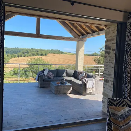 Olisios, Beautiful With Private Pool Casa de Férias *