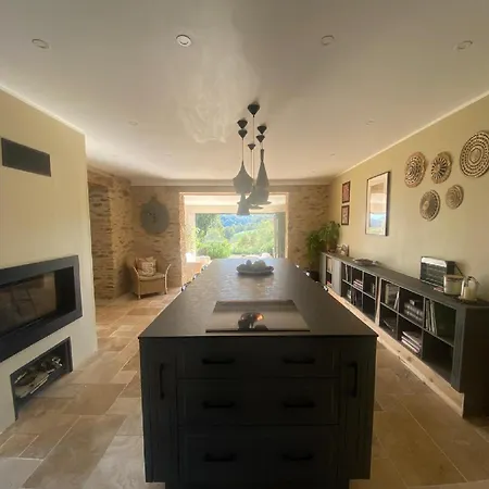 Olisios, Beautiful With Private Pool Casa vacanze