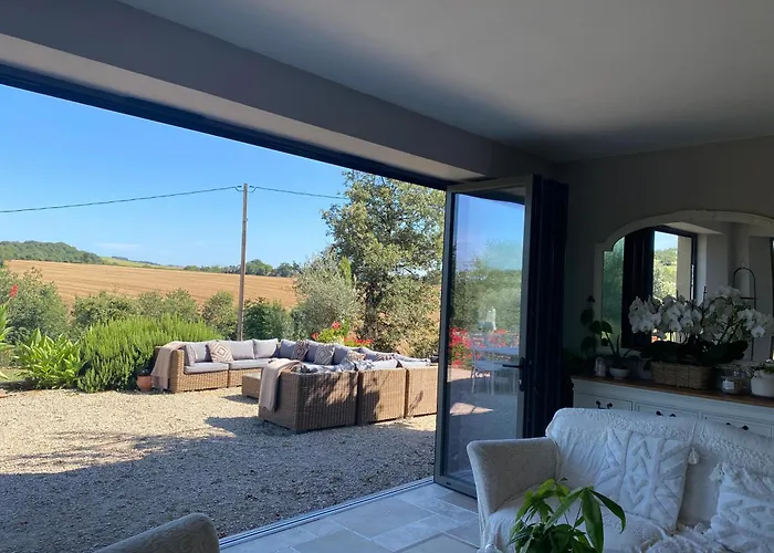 Olisios, Beautiful With Private Pool 펜션 Pampelonne