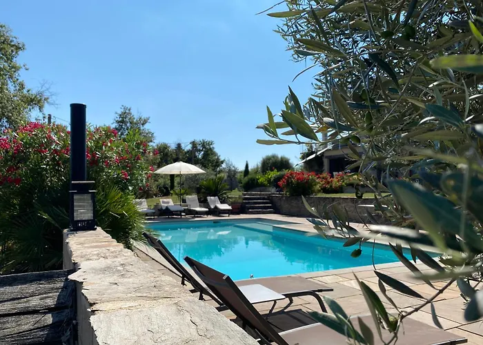 Olisios, Beautiful With Private Pool * Pampelonne