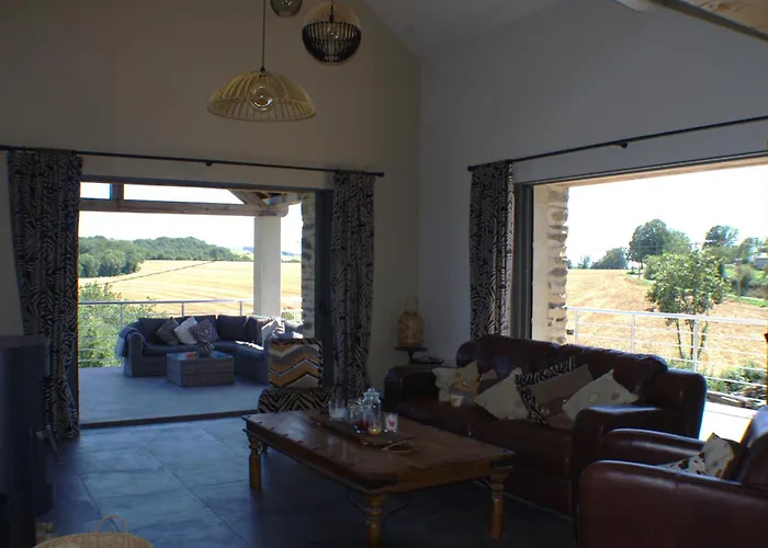 Olisios, Beautiful With Private Pool 펜션