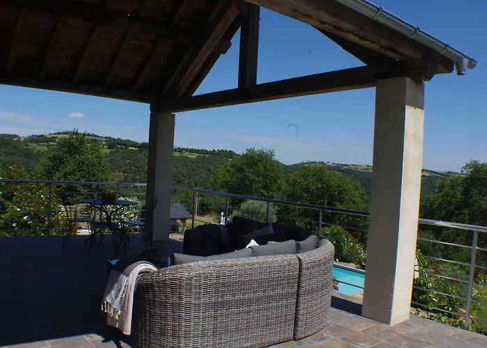 Olisios, Beautiful With Private Pool *