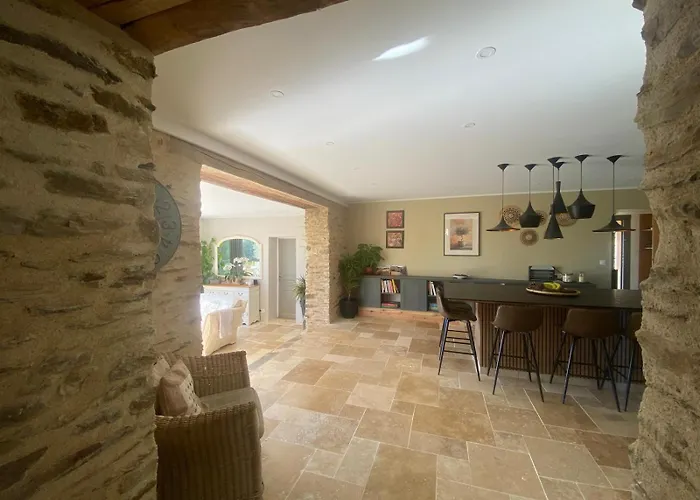 Olisios, Beautiful With Private Pool 펜션 Pampelonne